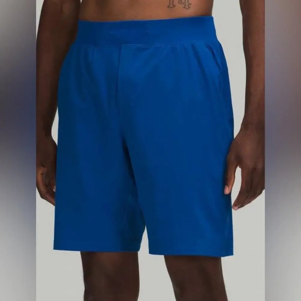 Lululemon T.H.E Short Linerless Blue Size Medium